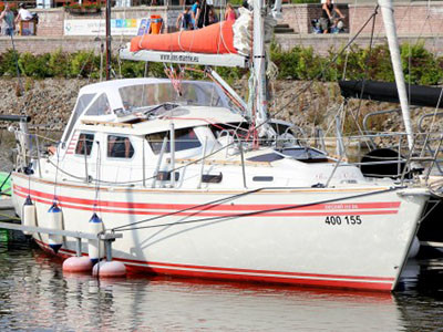 Plachetnice Degerö 331 DS